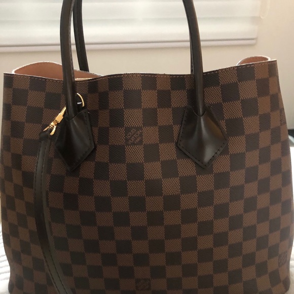 Louis Vuitton Kensington Tote - Picture 3 of 13